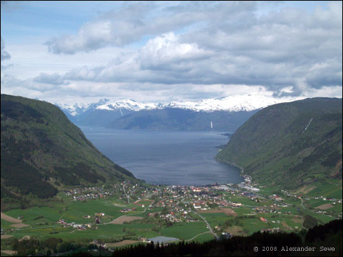 Sogne fjords May 2008